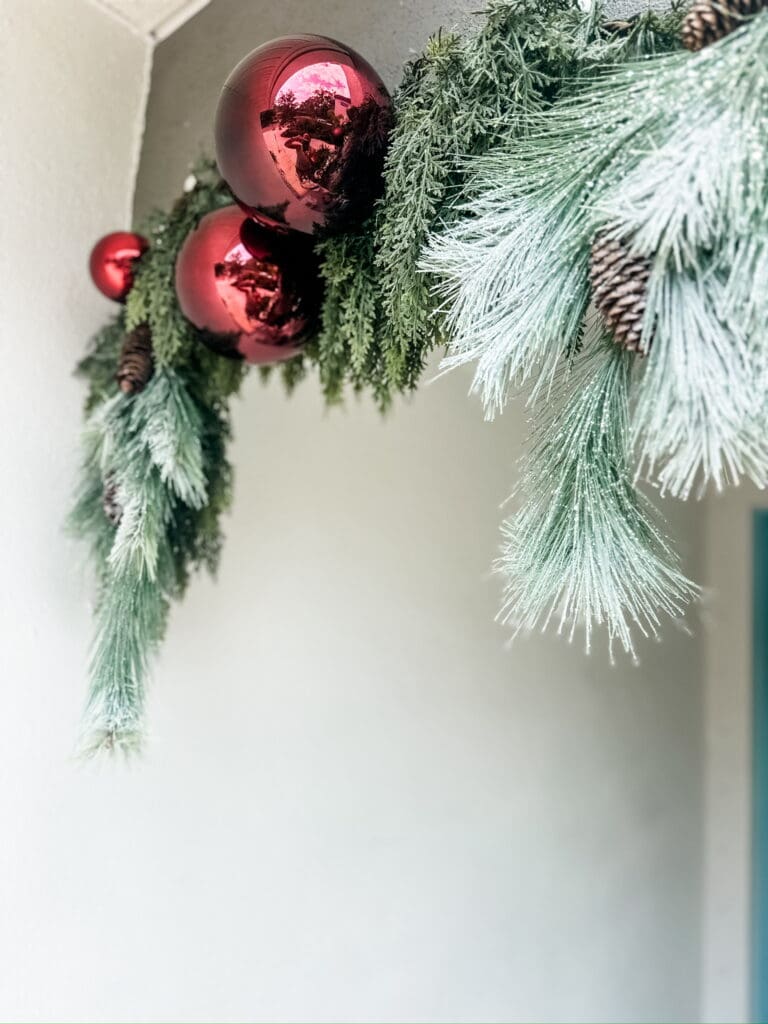 exterior holiday decorating sarasota