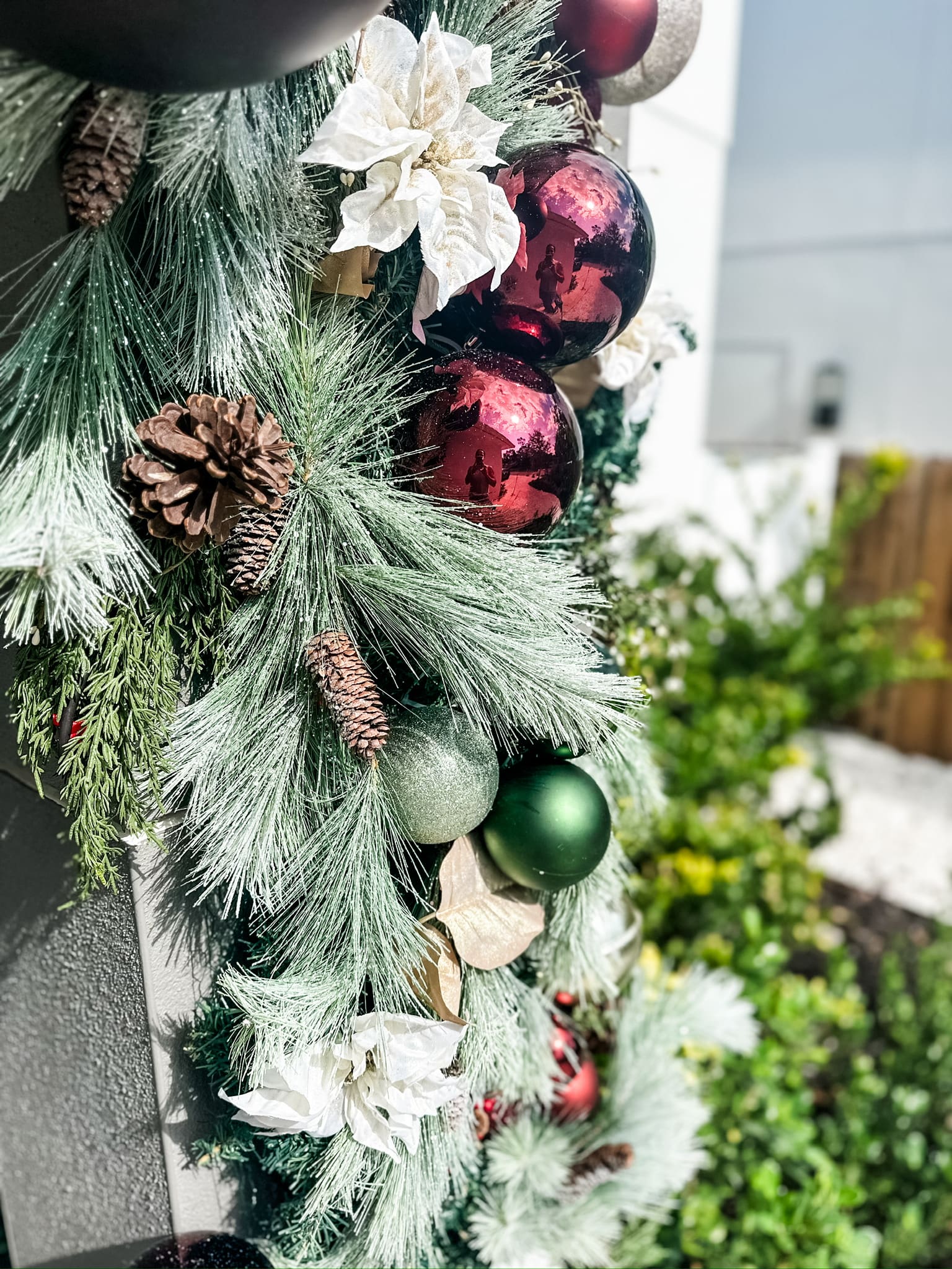 Holiday decorating concierge sarasota interior designer